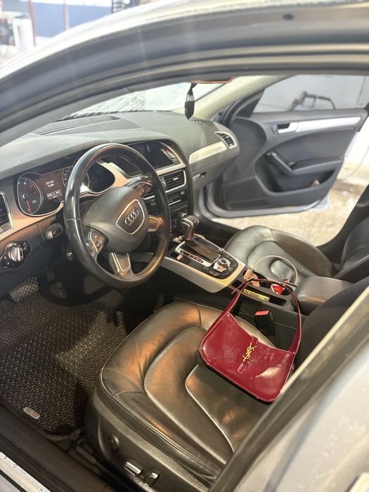 Audi a4 b8 2014 року