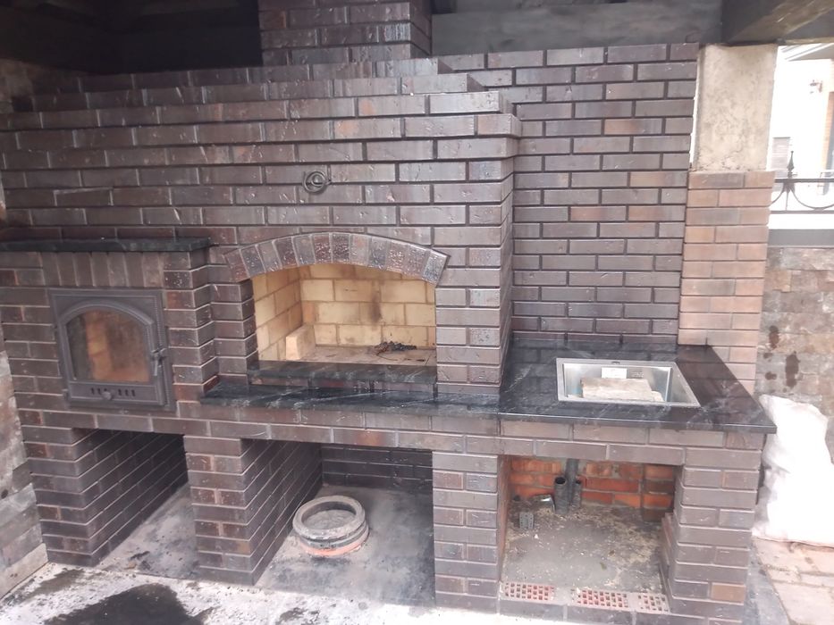 Вуличні каміни, мангали, коптильні