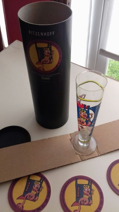 Colecionismo - Copo cerveja Ritzenhoff com estojo - novo