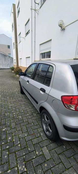 Hyundai Getz muito económico.