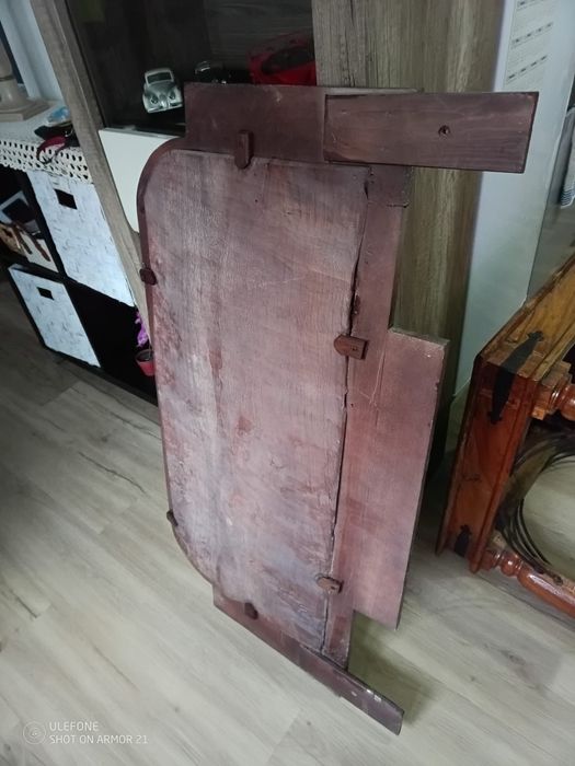 Móvel com espelho - 190 €