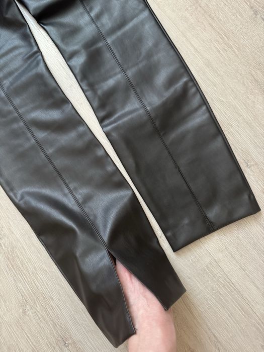 Шкіряні штани Zara