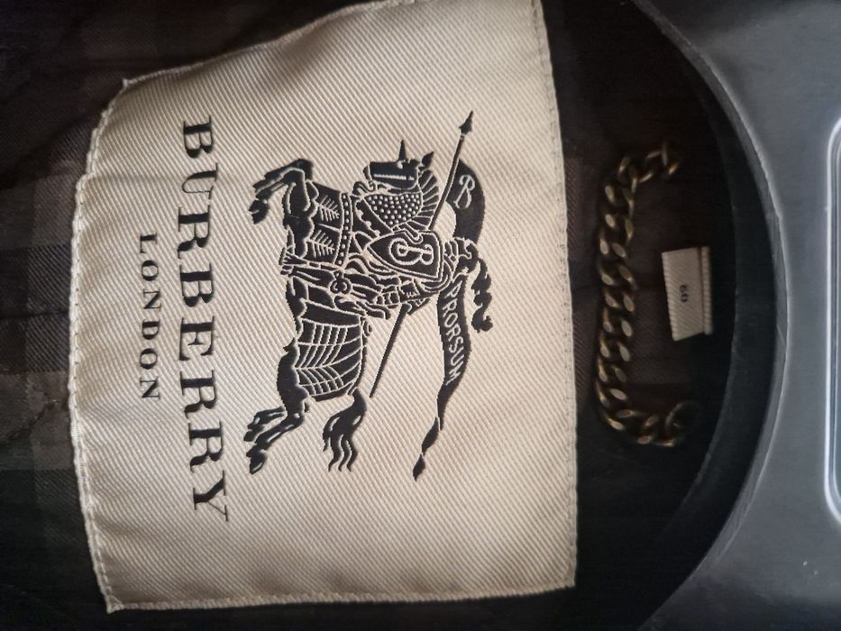 Пальто  зимнееBurberry