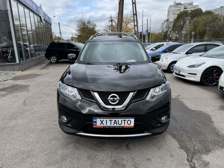 Продам Nissan Rogue SL