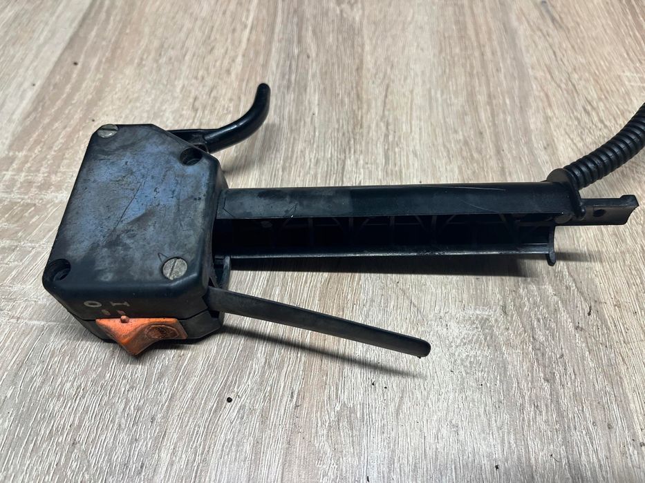 Stihl Fs 40 Rączka Gazu Manetka Uchwyt Rękojeść