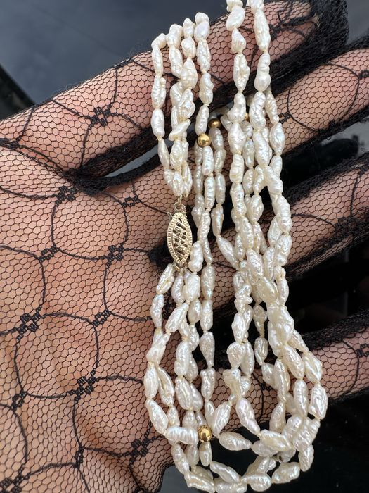 Буси:річкові перли та золото 585.вінтаж