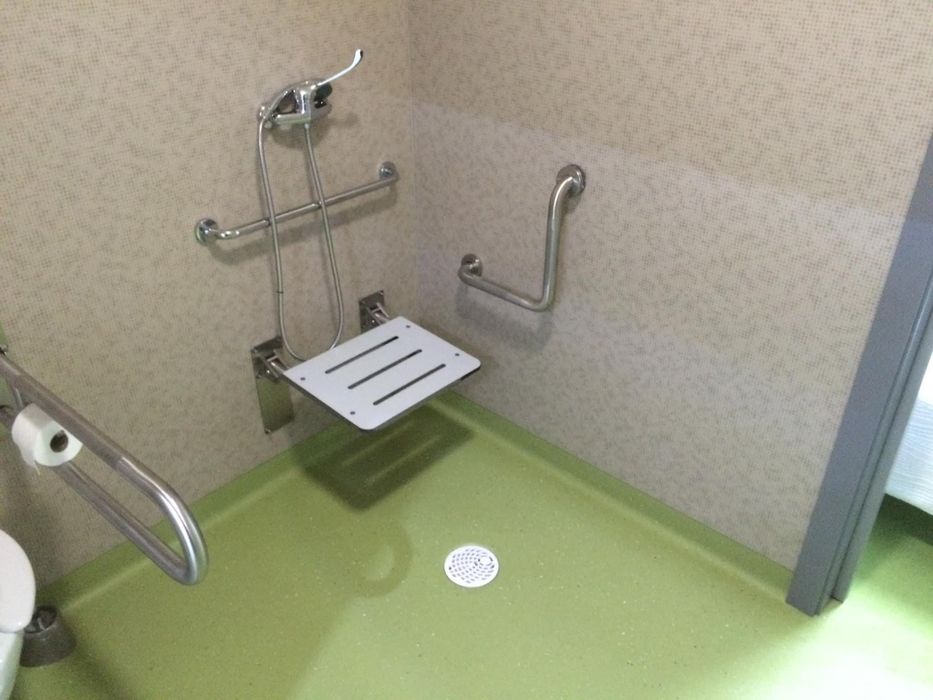 Pavimentos Vinilicos, Linoleos, Alcatifas e Revestimentos de Paredes.