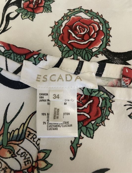 Escada True Love костюм