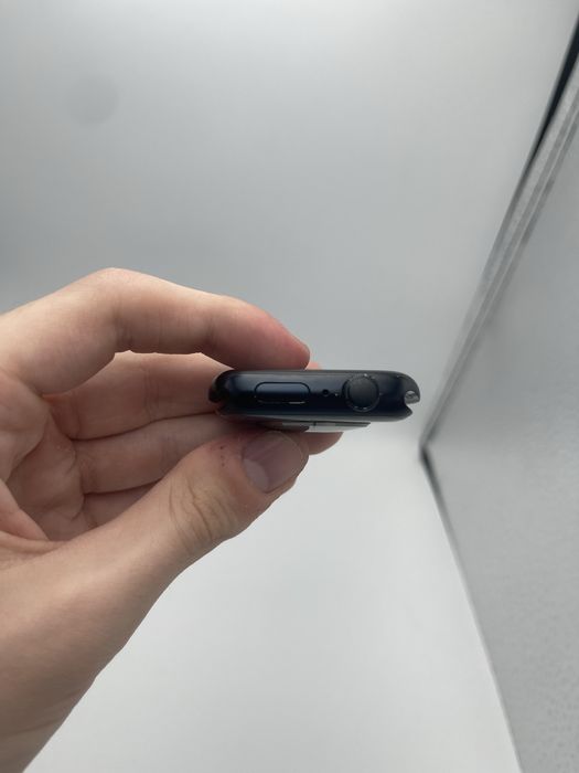 Apple Watch 8 series 45 mm