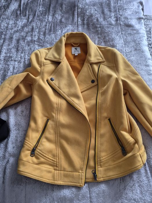 Blusão Amarelo Mostarda