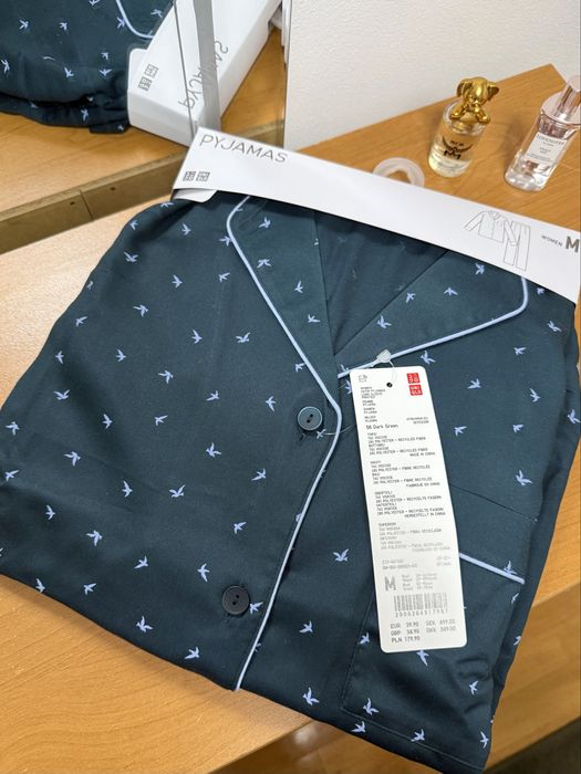 Жіноча піжама зелена японського бренду UNIQLO