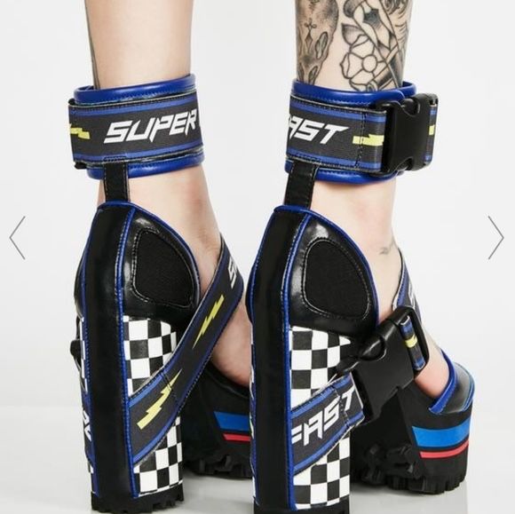 Босоніжки Dolls Kill (37 розмір)