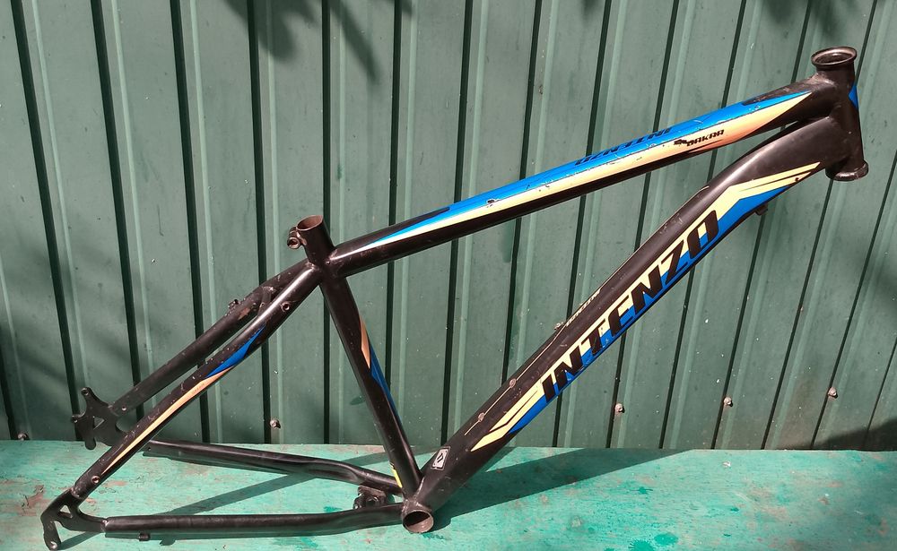 Продам раму інтензо