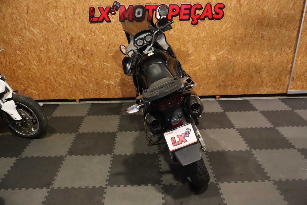 Honda Varadero 1000 de 2003 para peças.