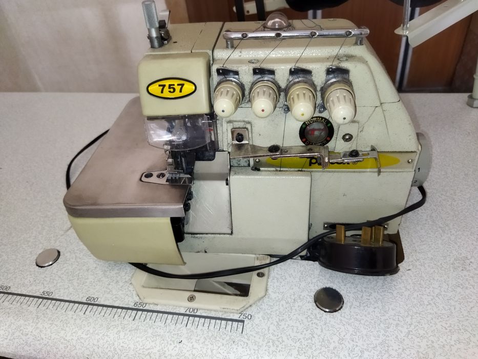 Оверлок промисловий PROTEX TY-757