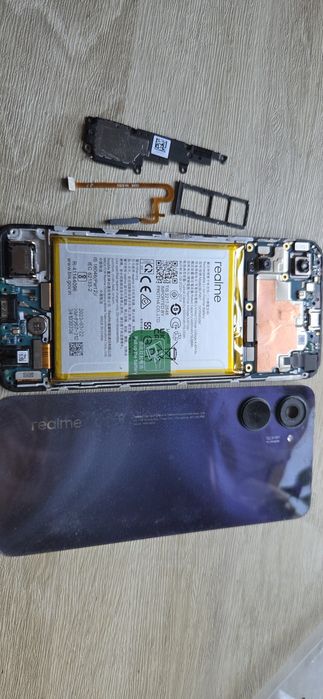 Realme 10. Części