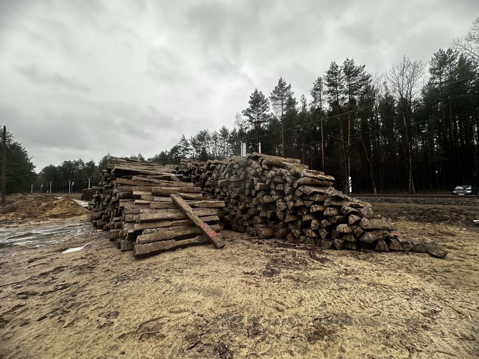 Podkłady kolejowe betonowe zbrojone utwardzenie droga plac słupki hds
