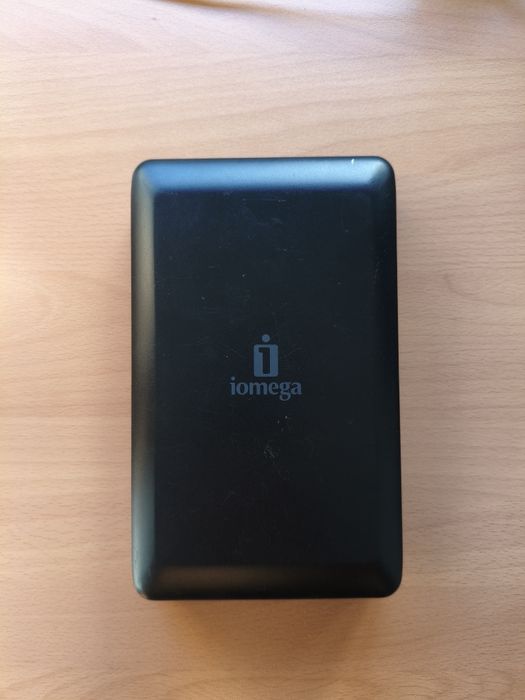 Disco externo iOmega 2TB