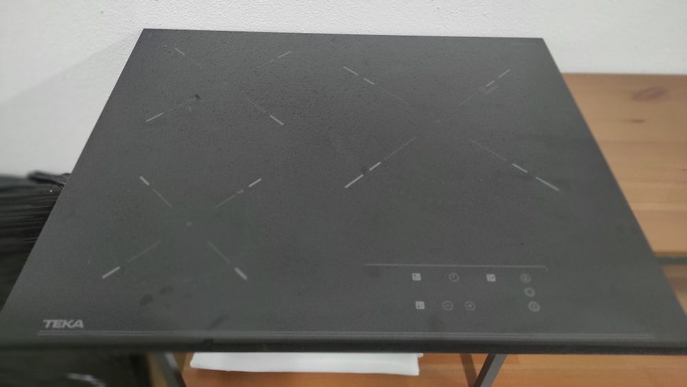 Placa vitrocerâmica TEKA