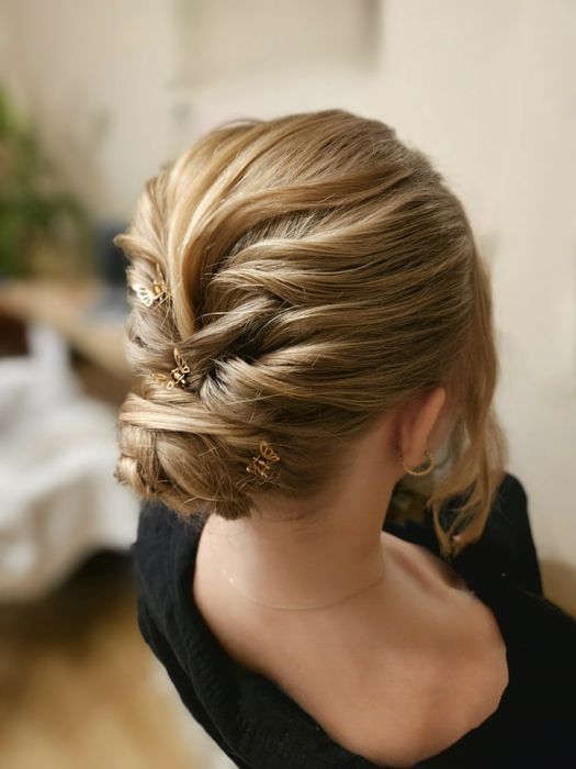 Stylizacja włosów - Upięcia okolicznościowe - Fryzury