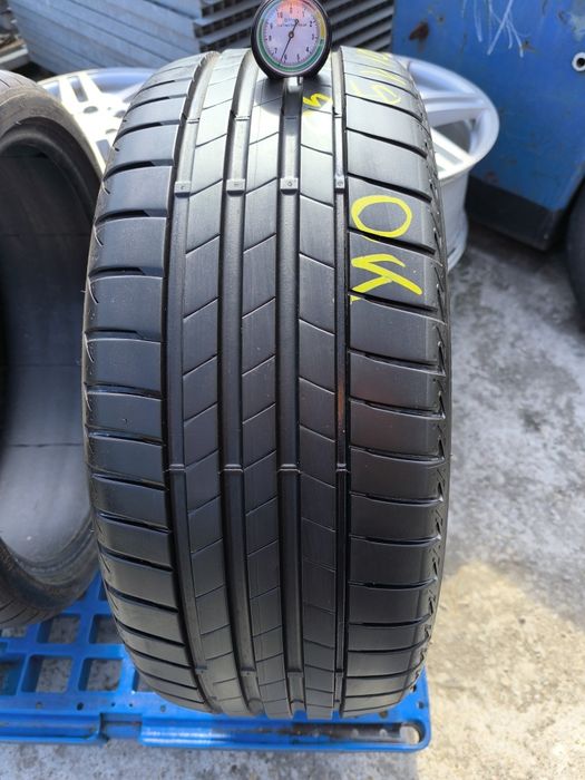 Opona Bridgestone Turanza T 005 225/40/19 pojedynka