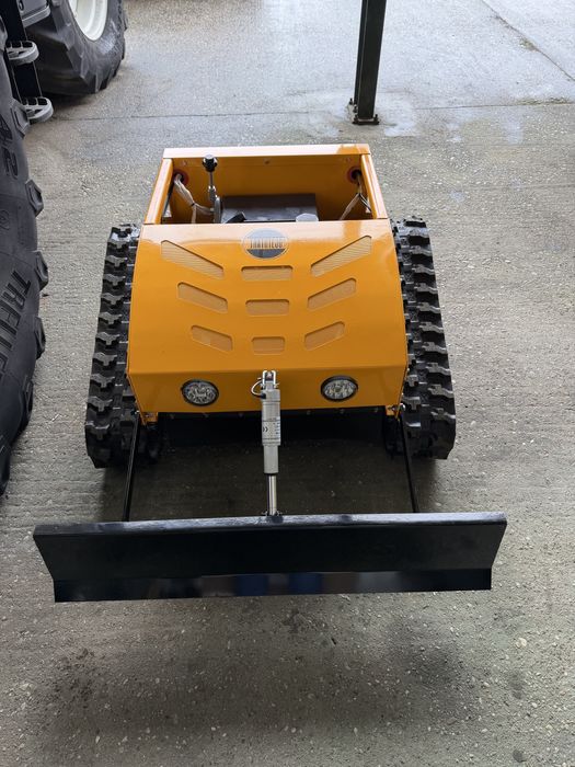 Corta Mato Telecomandado