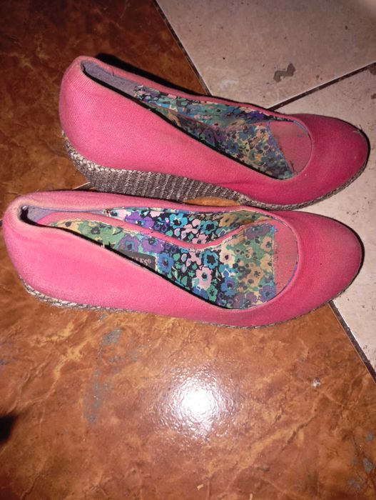 Buty na koturnie rozmiar 36