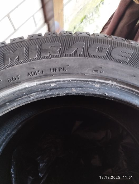 комплект зимових шин 225 55 18