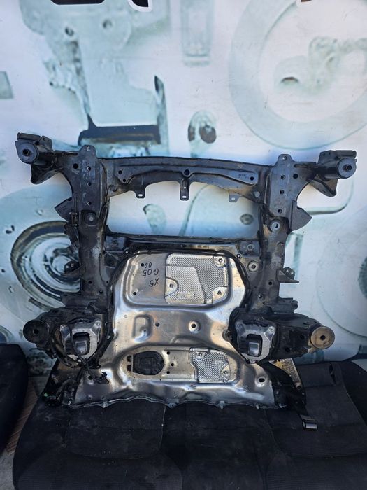 Підрамник передній BMW X5 X6 X7 G05 G06 G07