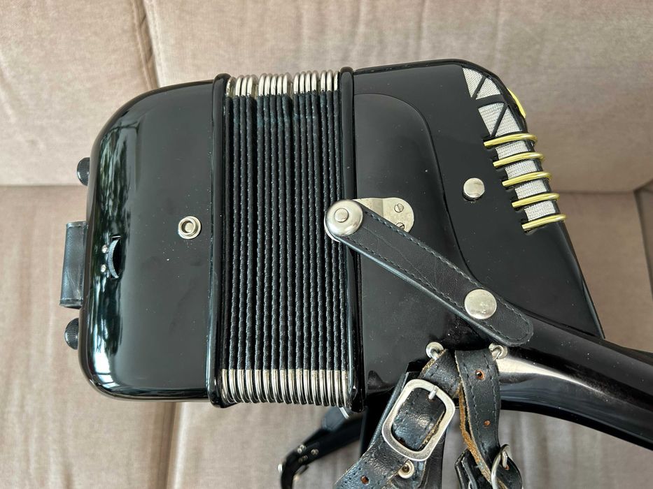 HOHNER Atlantic IV N de luxe, 120 basów, 4 chóry- REZERWACJA do 9.06.2026