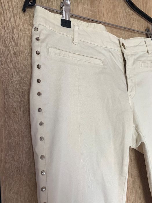 Укороченные брюки ZARA с шипами