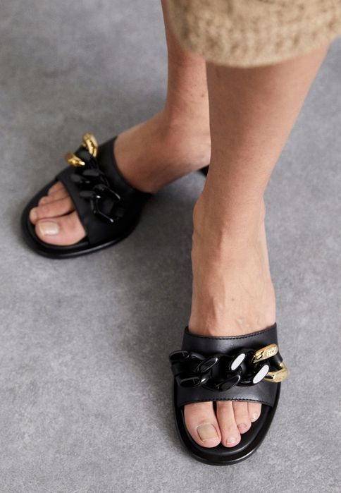 See By Chloe 36 Buty Damskie Klapki Mule Czarne Skórzane Monyca T390