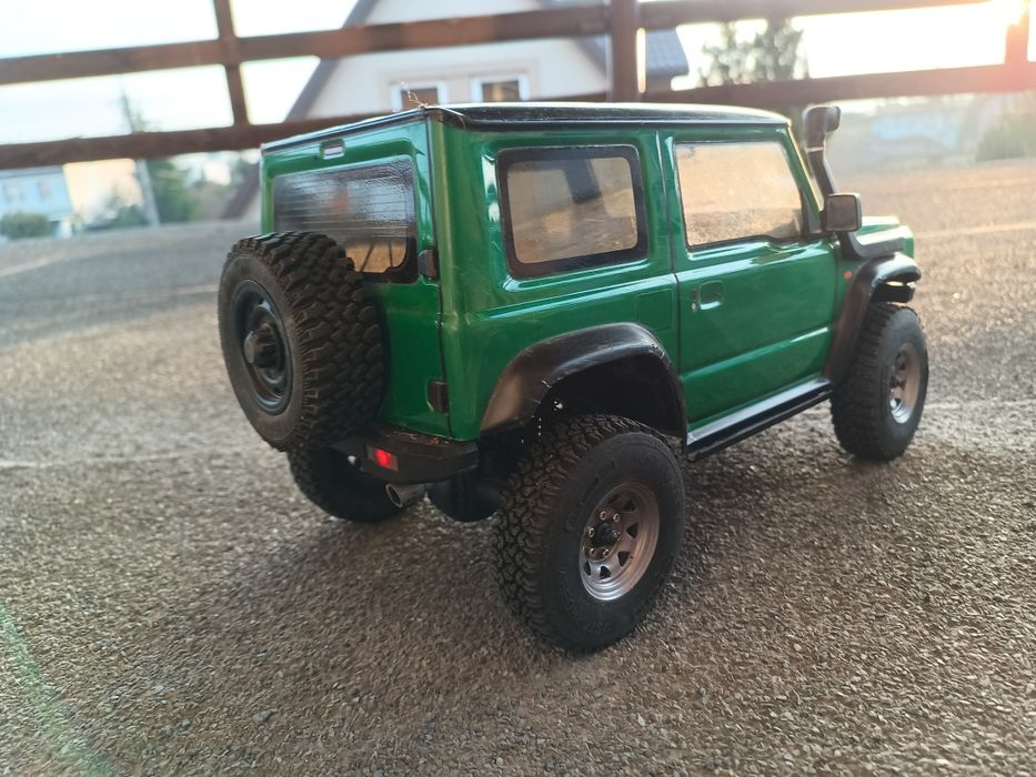 Model RC trial crawler 1/10 MST Jimny J4