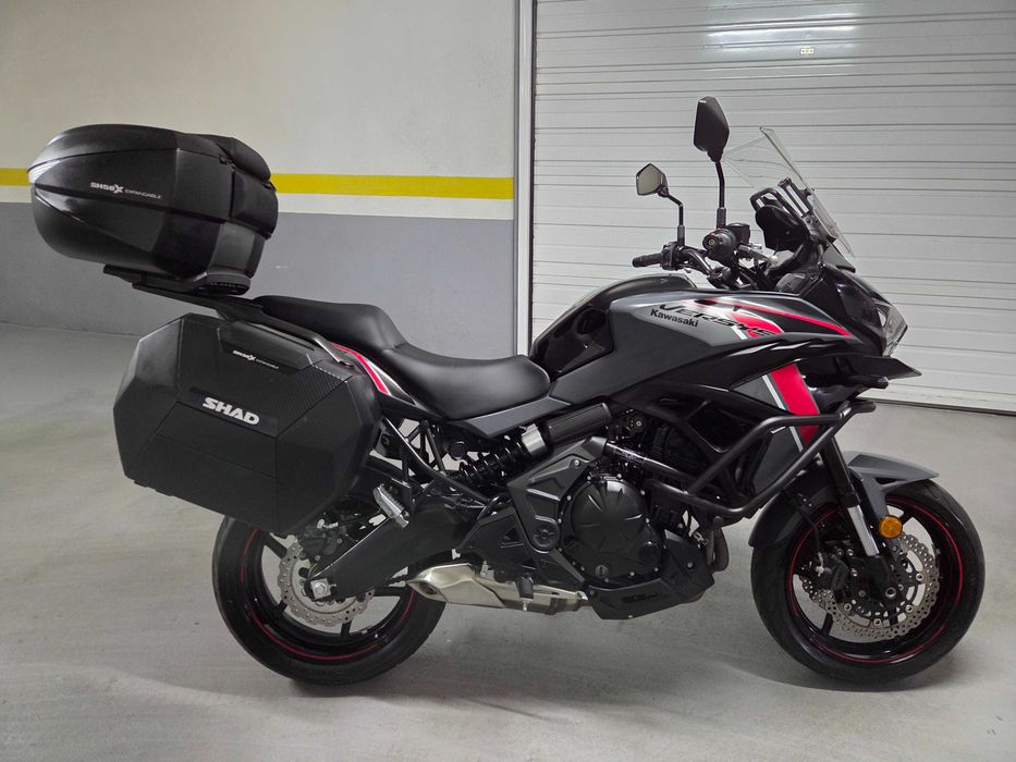 Kawasaki Versys 650, 2024, 8000km e garantia total Kawasaki até 11/2027