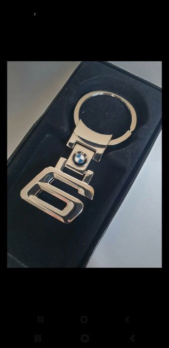Srebrny brelok breloczek zawieszka gadżet akcesoria emblemat BMW 6