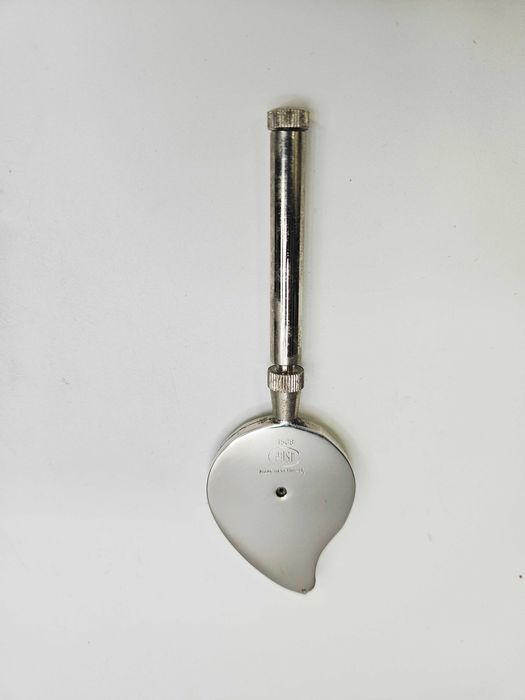 Zabytkowe narzędzie kreślarskie – Krzywomierz Kurvenmesser