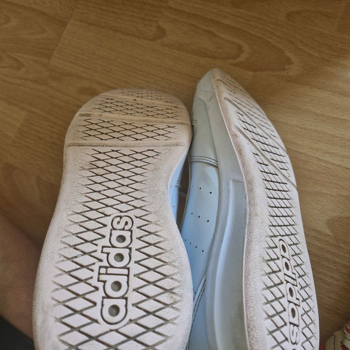 Buty sportowe damskie Adidas