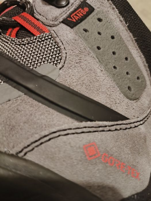 Buty VANS Ultrarange GORETEX MTE-3 / trekkingowe rozm: 42