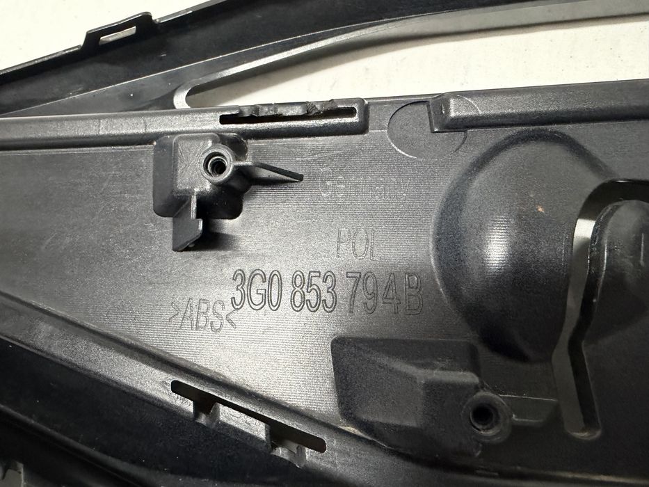 Kratka Zderzaka Prawy Przód VW Passat B8 LIFT 19-23r.