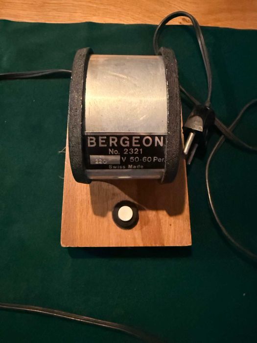 Zabytkowy demagnetyzer Bergeon No.2321 Sprawny i w super stanie