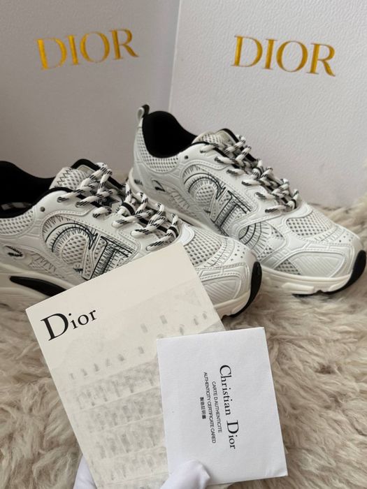 Кросівки жіночі Dior
