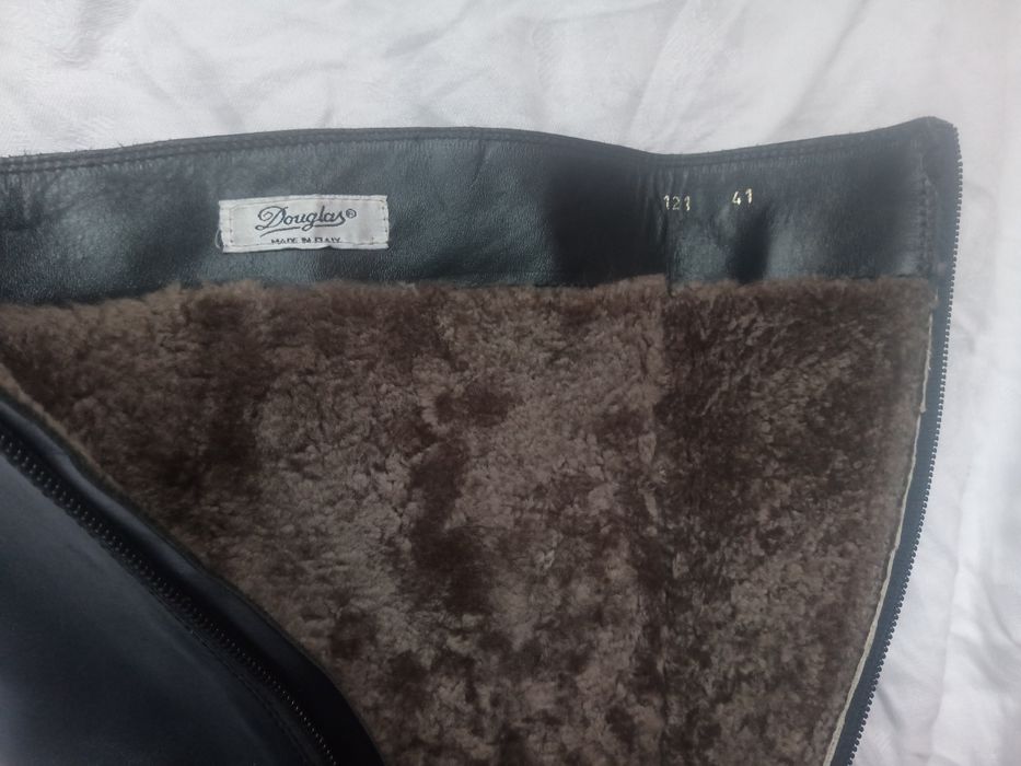 Зимние кожаные черные сапоги с мехом внутри, 41 размер, на каблуках