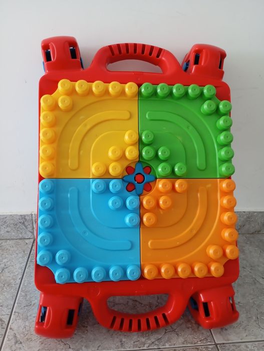 Mega Blocks - mesa de jogo de encaixe - 58*40 cm