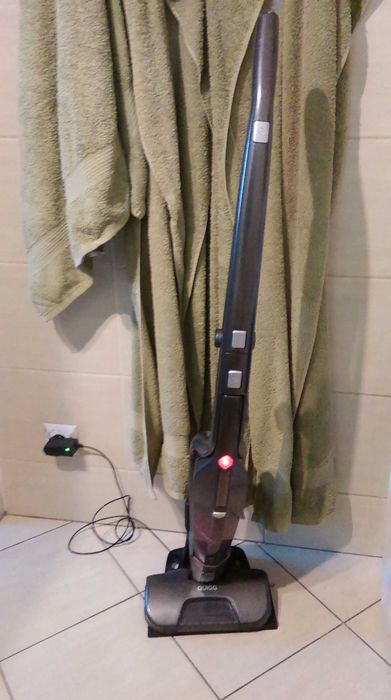 odkurzacz pionowy quigg słaby akumlator MD 17518