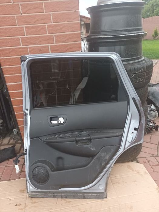 drzwi prawe tylne nissan qashgai plus ii
