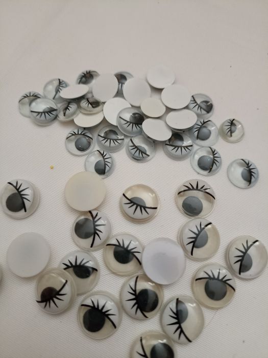 Очі в двох розмірах для ляльок та іграшок