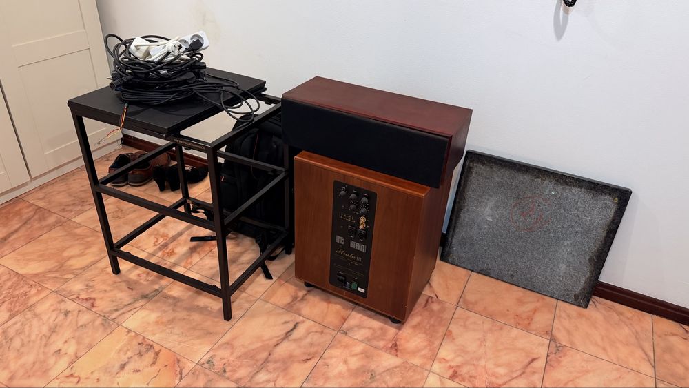Sub woofer Rel Strata III