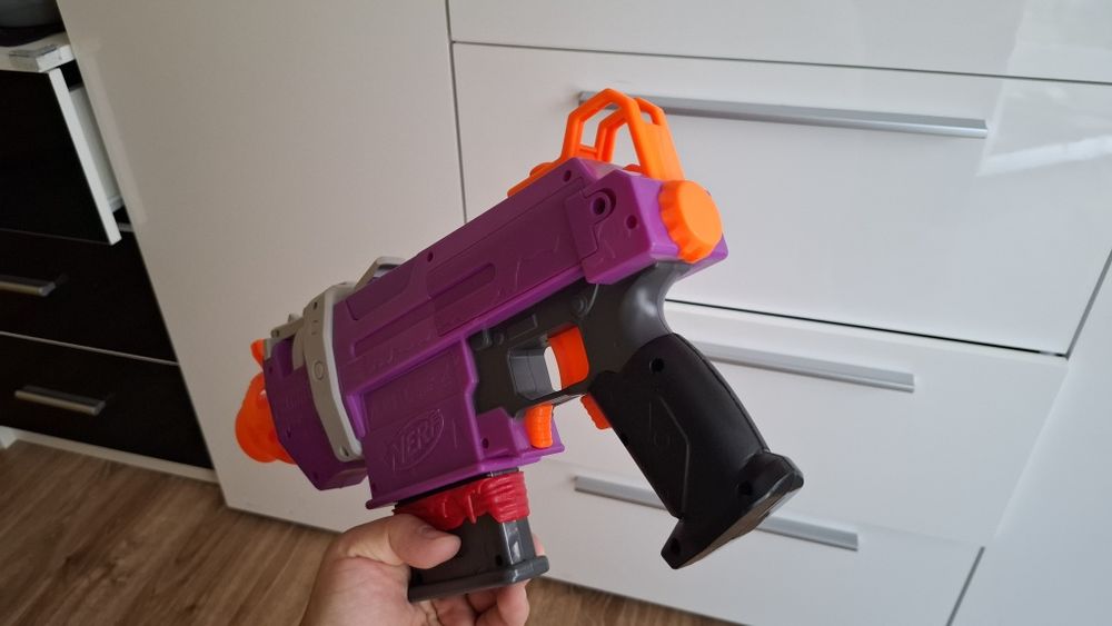 Nerf Fortnite SMG-E Blaster