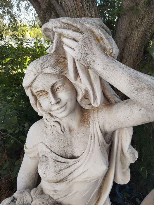 Estátuas Fonte Jardim