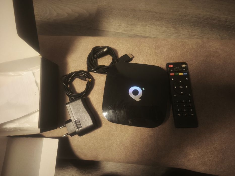 Медіа приставка TV-BOX 9+ (4/32)
